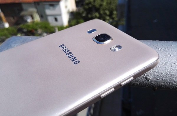 گلکسی جی 7 جدید (2017) بخریم یا گلکسی جی 7 قدیمی (2016)