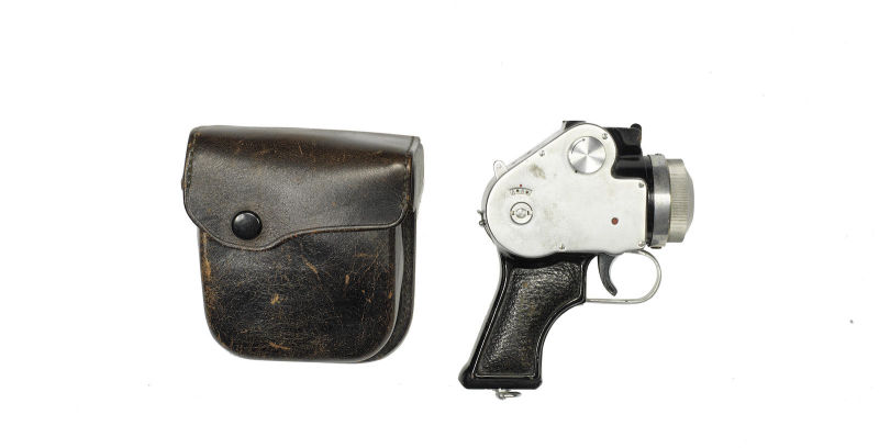 گالری عکس: 14 دوربین مخفی که در تاریخ برای جاسوسی استفاده شدند