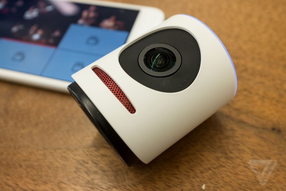 دوربینی برای استریم ویرایش و انتشار زنده فیلم + تصویر