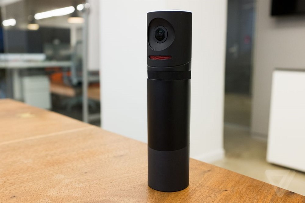 دوربینی برای استریم ویرایش و انتشار زنده فیلم + تصویر