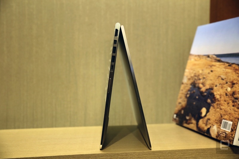گالری عکس CES 2016: نوت‌بوک رده بالای اسپکتر x360 با صفحه‌نمایش 4K