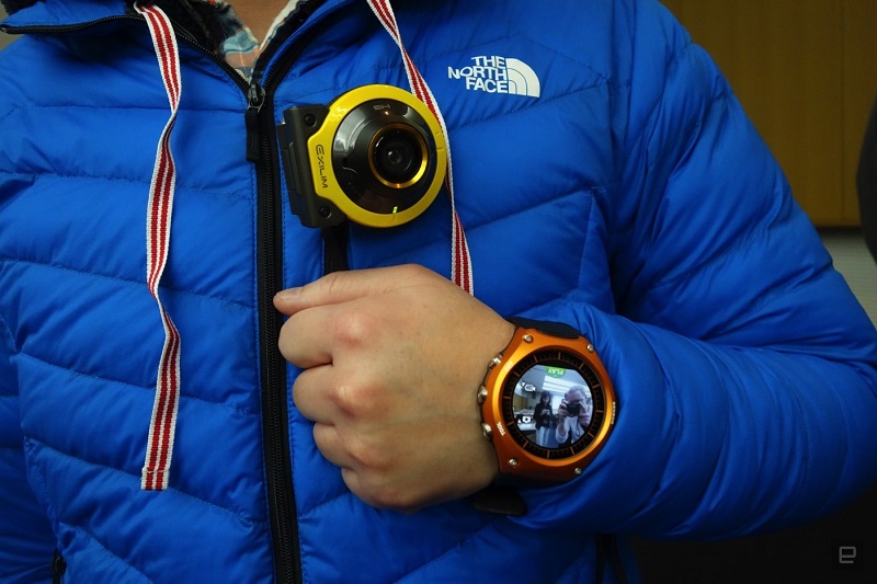 CES 2016: اولین ساعت هوشمند کاسیو + گالری عکس