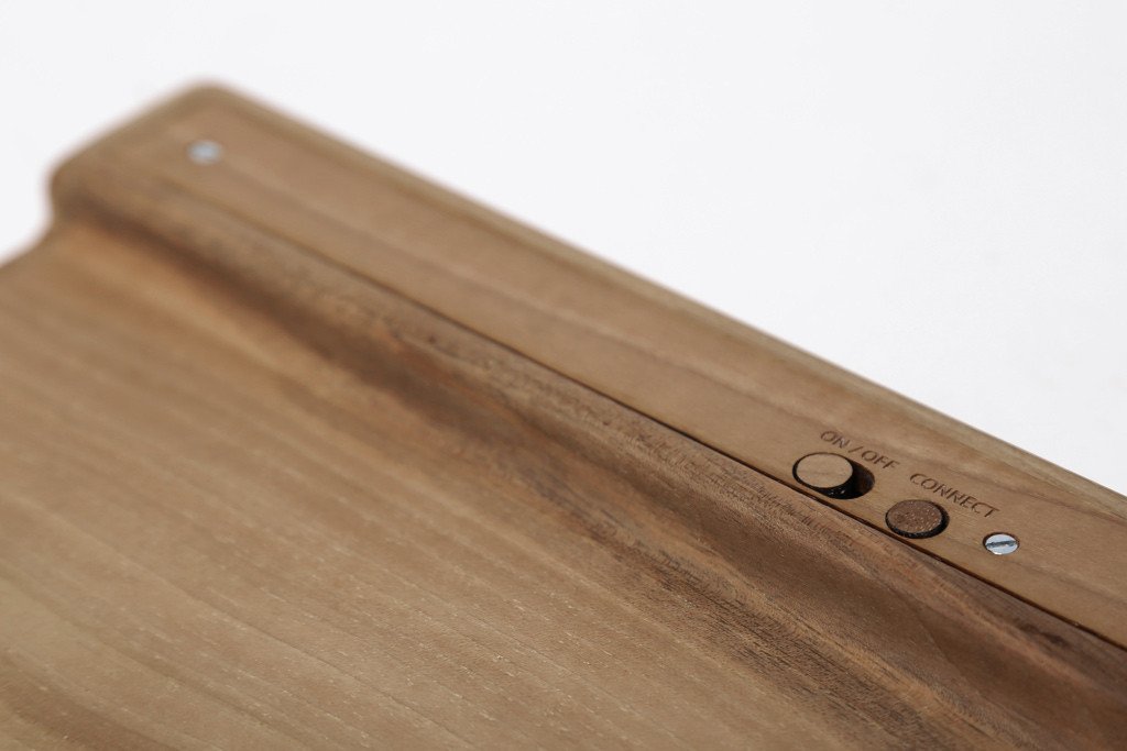 این صفحهکلید بیسیم فقط از جنس چوب است + گالری عکس