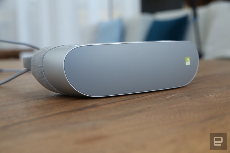 معرفی هدست واقعیت مجازی و روبات توپی الجی + گالری عکس