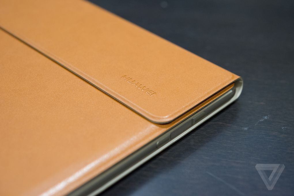 گالری عکس: اولین تبلت دو کاره ویندوز 10 هواوی