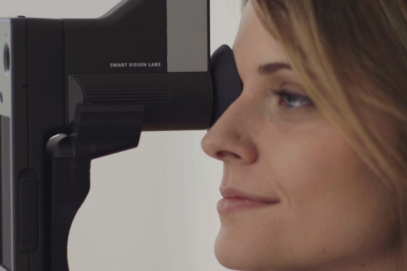 در آینده اسمارت‌فون جایگزین چشم پزشک می‌شود + گالری عکس