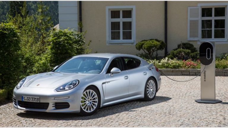 پورشه هیبریدی با سرعت بیشتر و مصرف کمتر رونمایی شد + گالری عکس