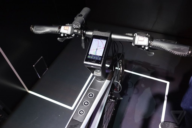 گالری عکس: دوچرخه الکتریکی متصل به اینترنت با صفحهنمایش اندرویدی