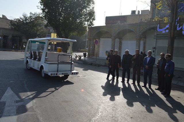 اولین خودروی برقی گردشگری یزد افتتاح شد + عکس