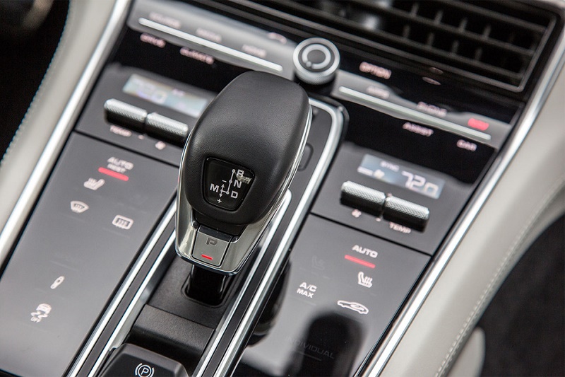 پورشه پانامرای مدل 2017 را بیشتر بشناسید + گالری عکس