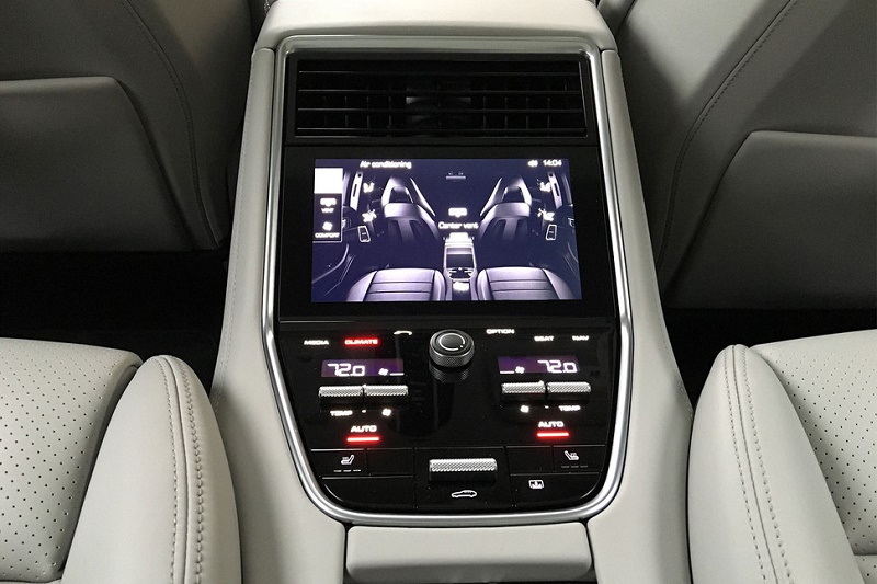 پورشه پانامرای مدل 2017 را بیشتر بشناسید + گالری عکس