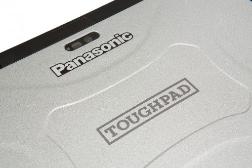 تبلتی که با سقوط از ارتفاع 1.5 متری آسیب نمیبیند + عکس