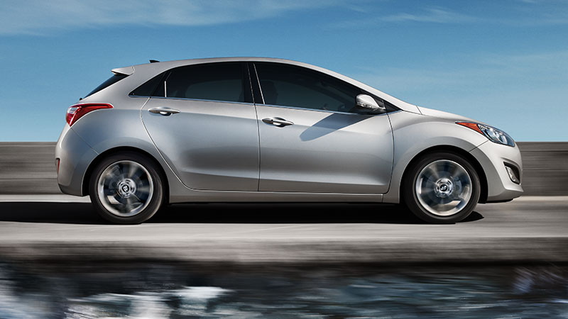 هیوندای الانترا هاچبک رونمایی شد + عکس و مشخصات