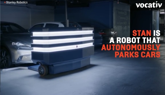 این روبات خودروها را با دقت و امنیت بالایی پارک می‌کند + گالری عکس