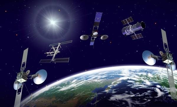 اولین ماهواره مخابراتی ایران 10 سال دیگر وارد فضا می‌شود