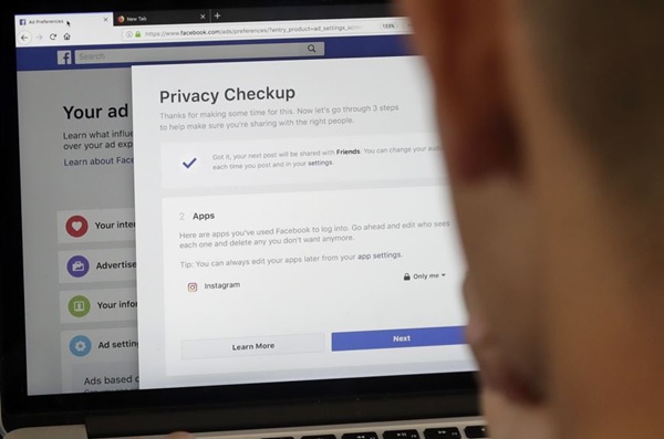5 تنظیم پنهان فیسبوک که همین حالا باید آن‌ها را تغییر دهید