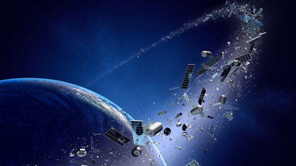 ویدیو: انباشت ۶۰ ساله زبالههای فضایی در اطراف کره زمین