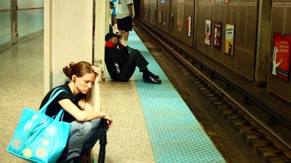 افسردگی اختلال ذهنی نیست؛ راهکار مغز برای حل مشکل است!