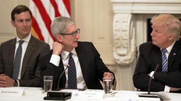 وزارت دفاع امریکا هنوز از فلاپی‌دیسک استفاده می‌کند!