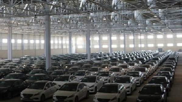 هیوندایهای وارداتی کرمان موتور از راه رسیدند + عکس