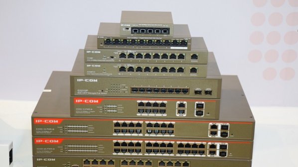 تماشا کنید: معرفی سوئیچ‌ و اکسسپوینت‌های IP-COM در نمایشگاه ایپاس 2017