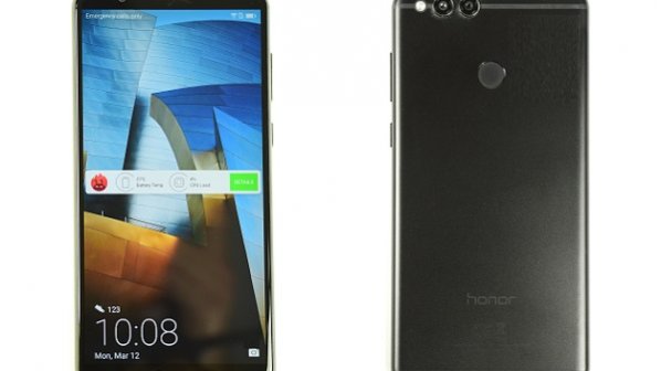 هشت دلیل برای خرید گوشی Honor 7X 