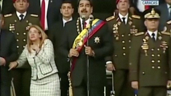 حمله با پهپاد به سخنرانی نیکلاس مادورو رئیس‌جمهور ونزوئلا