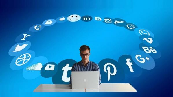 چرا تبلیغات برای برنامه‌نویس‌ها سخت‌ترین نوع تبلیغ است؟ + راهکار