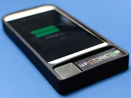 پژوهشگران ایرانی به دانش فنی تولید الکترودهای رسانای شفاف دست یافتند