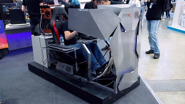همکاری کولرمستر و GTR Simulator برای ساخت کابین شبیه ساز رانندگی