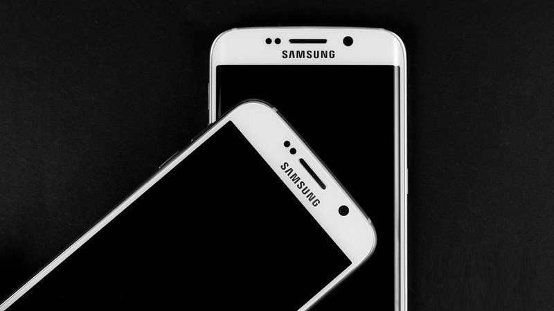 سرانجام نقطههای سیاه زشت بالای صفحهنمایش گوشیهای موبایل از بین میروند؟