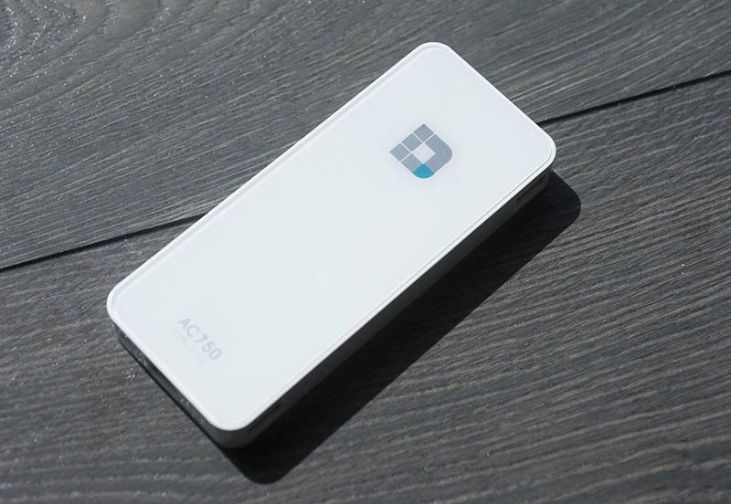 D-Link WiFi AC750 Portable؛ بهترین روتر پر سرعت قابل حمل دنیا در سال 2015