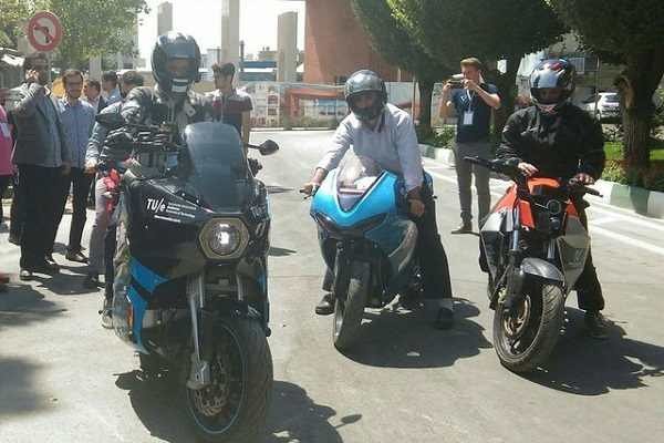 با این موتورسیکلت برقی دور دنیا را در ۸۰ روز طی کنید!