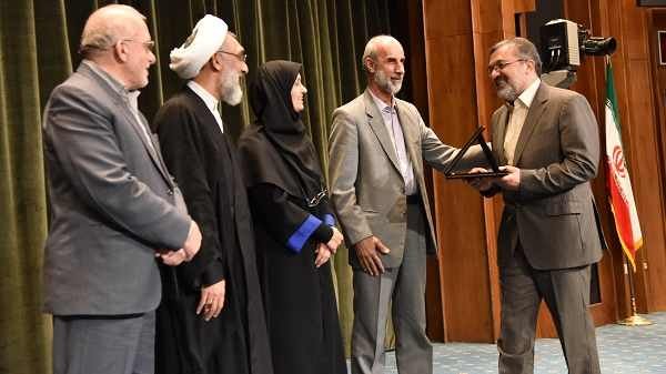 تلاش‌های رگولاتوری در تدوین استاندارد حوزه ICT  نمره قبولی گرفت