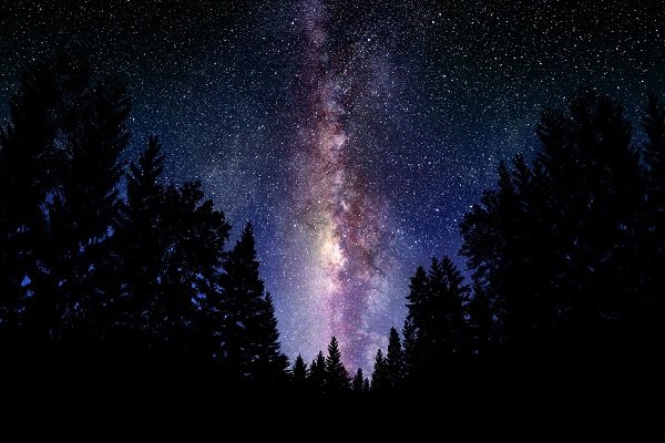 چند ستاره در آسمان می‌درخشد؟