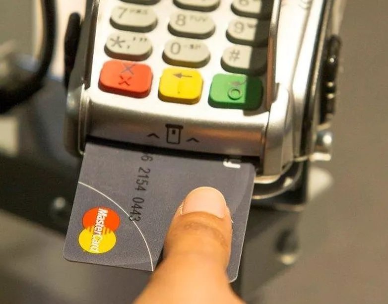 مسترکارت از کارت مجهز به حسگر اثر انگشت رونمایی کرد