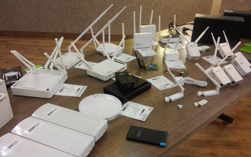 معرفی و نمایش تجهیزات شبکه توتولینک در استان گلستان