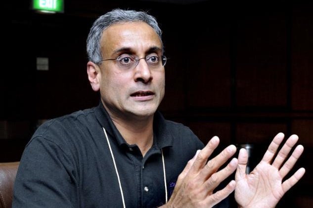 گوگل از معرفی سرفیس لپ‌تاپ خوشحال است!