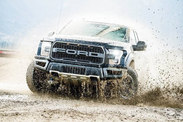 نگاهی به فورد F150 رپتور؛ غول صحرا