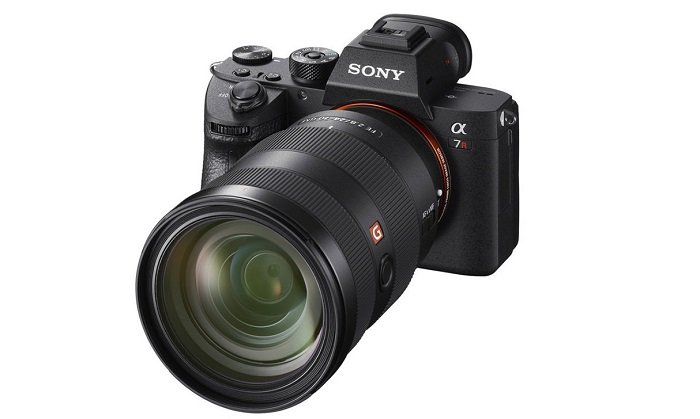 دوربین جدید سونی A7R III معرفی شد + عکس