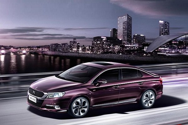 لیست قیمت فروش نقدی خودروهای DS - آذر 96