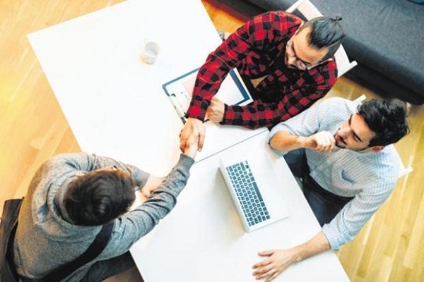 با 10 شغل رایج غیرفنی در شرکتهای فناوری در سال 2018 آشنا شوید