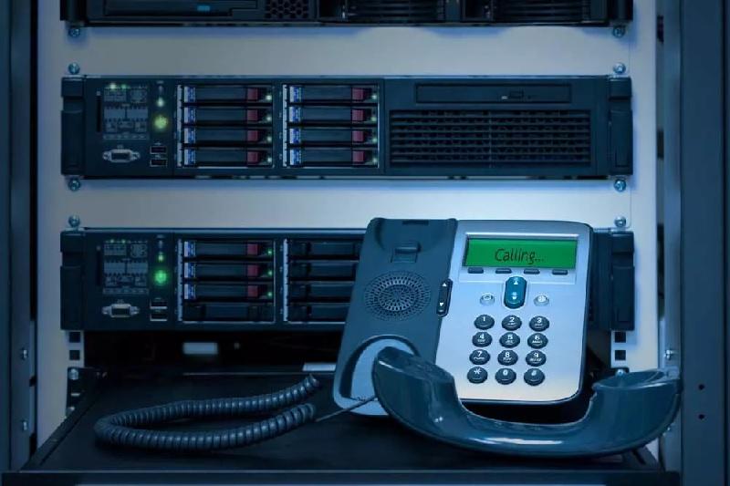 PBX چیست و چه ویژگی‌هایی دارد؟
