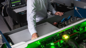 منبع نوری معادل یک میلیارد خورشید و کاربردهای آن