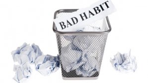 اگر می‌خواهید خلاق‌تر و سازنده‌تر باشید، این 8 عادت بد را کنار بگذارید