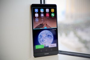 گالری عکس CES 2016: اسمارتفون پرچمدار هواوی Mate 8 معرفی شد