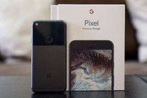 گوشی گوگل پیکسل 2، ضد آب و شامل نسخه‌ای ارزان می‌شود!