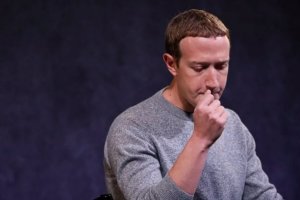 چرا سرویس های فیسبوک یکبار دیگر از دسترس خارج شدند؟ 